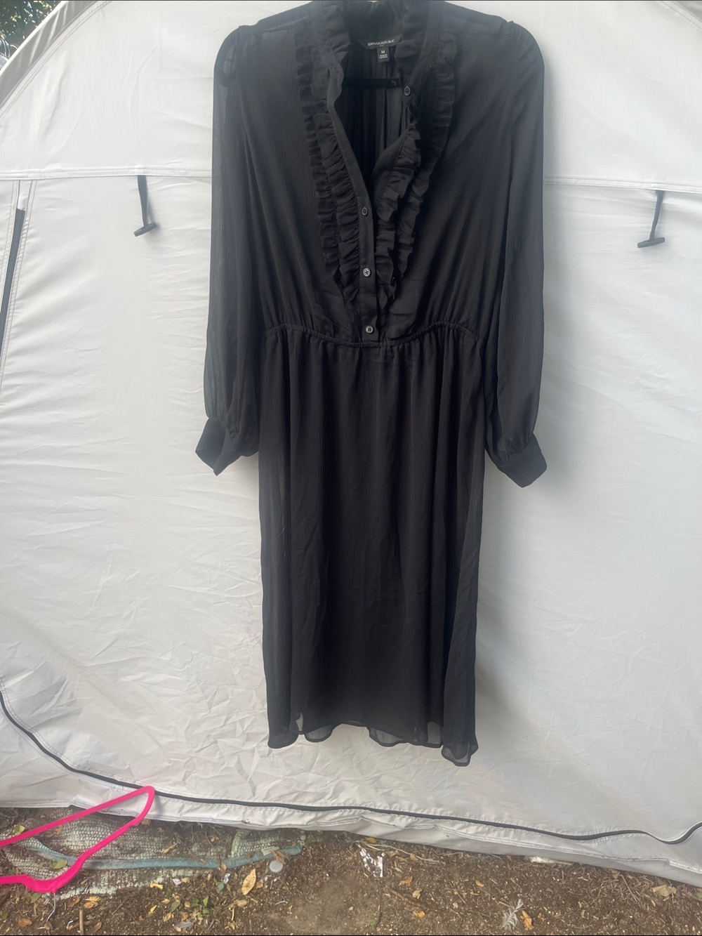 Banana Republic Black Ruffled V-Neck Long Sleeve Dress